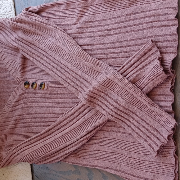 WISHFUL PARK LIGHT PINK THIN LONG SLEEVE SWEATER - Picture 5 of 6